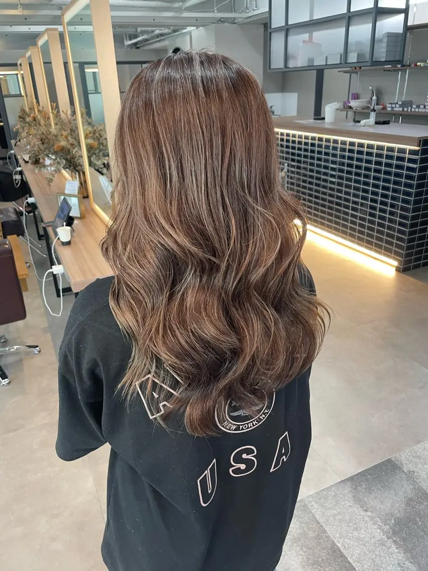 ロング カット ヘアカラー トリートメント 髪質改善カラー🫧 横浜/liberteのヘアスタイル