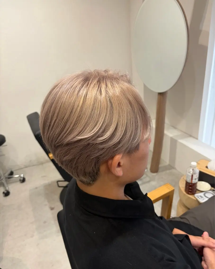 カラー ベージュカラー ハイトーンカラー ハイトーンベージュ ブリーチカラー 🦋RANA🦋のヘアスタイル