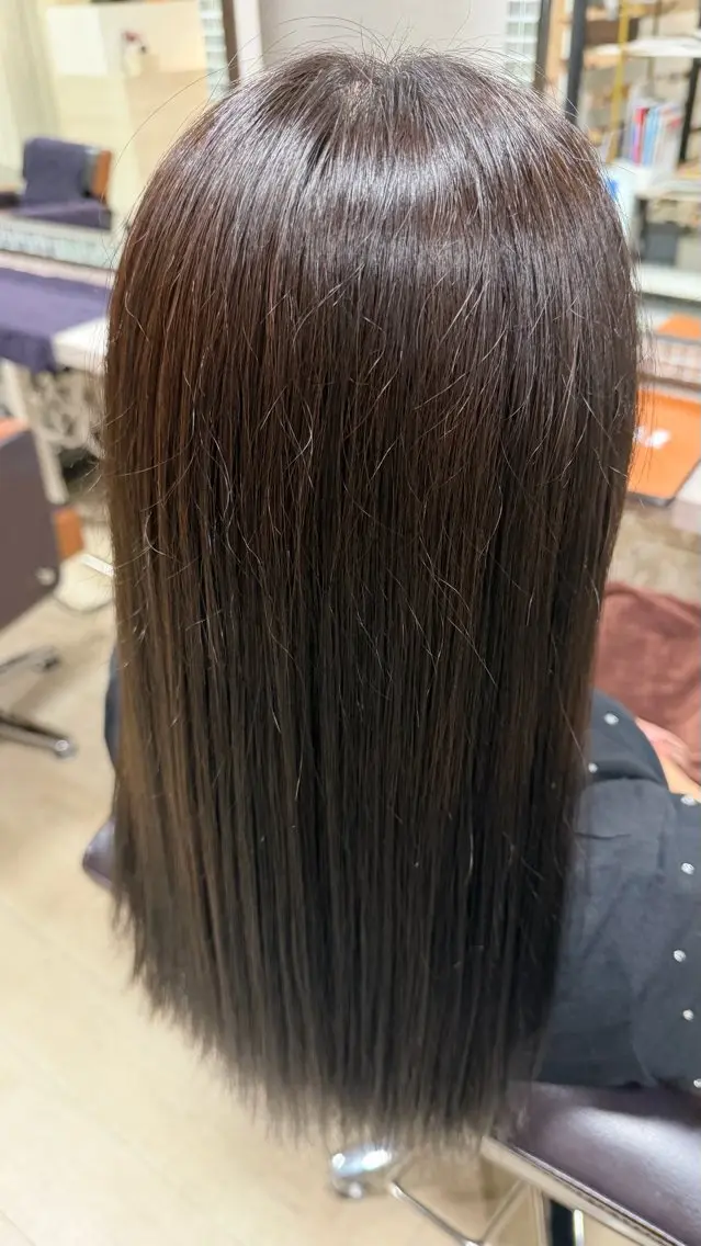 ロング カラー ヘアカラー 黒井 瑠菜のヘアスタイル