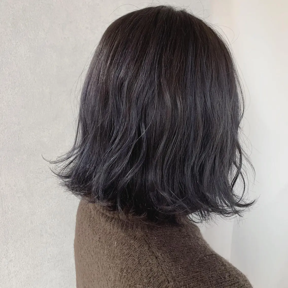 ミディアム カラー 🪐脱白髪染め 🪐松尾菜々美のヘアスタイル