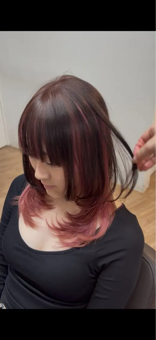 セミロング レイヤーカット 堀川 なつみのヘアスタイル