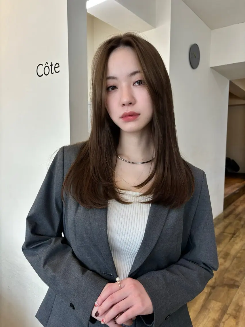 セミロング カラー パーマ 無料カット レイヤー/表参道のヘアスタイル