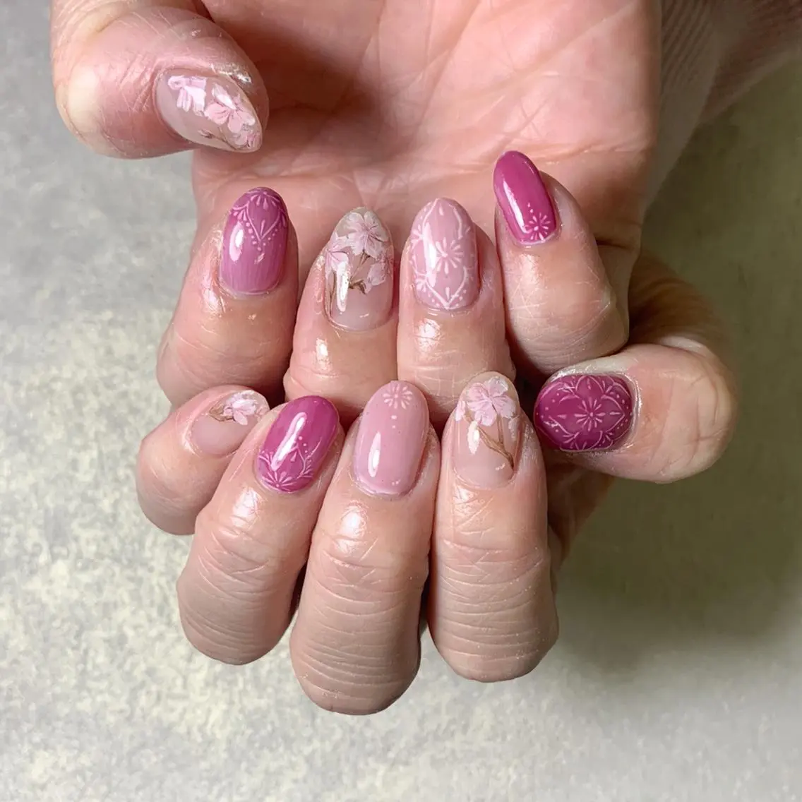 ネイル ハンドネイル FIORITURA aiのネイルデザイン