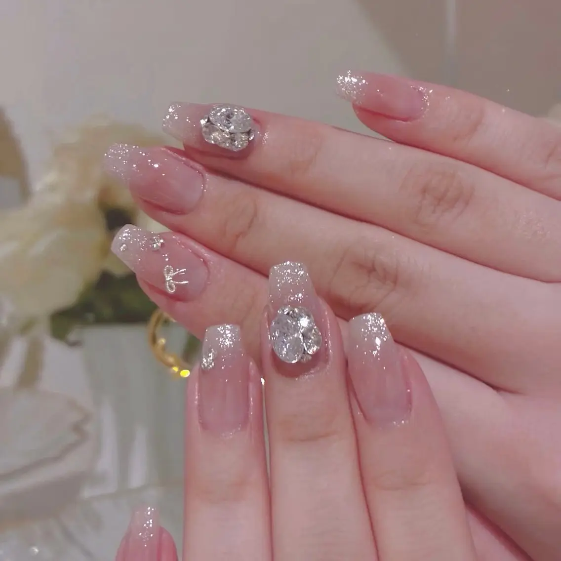 ネイル H&B ミオのネイルデザイン