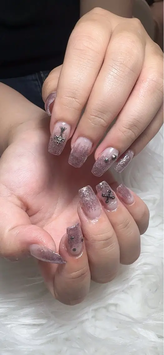 ネイル ハンドネイル &ME かすみのネイルデザイン