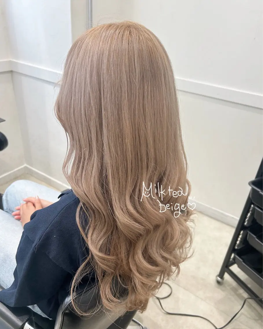 ロング 🌼透け感カラー 🌼Rinaのヘアスタイル