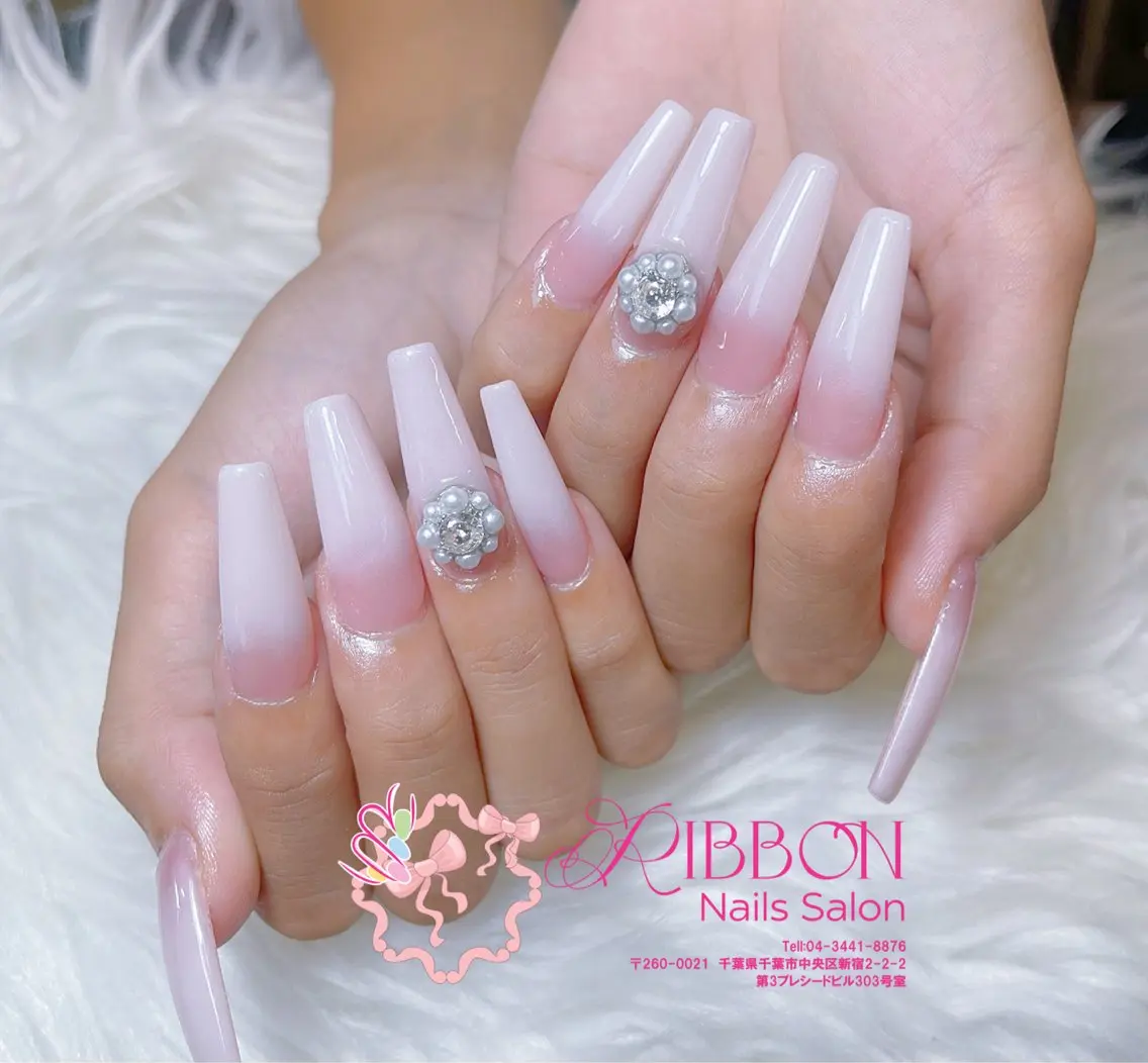 ネイル フットネイル フレンチネイル ジェルネイル マグネットネイル 持ち込み ハンドネイル Ribbonnail salonのネイルデザイン