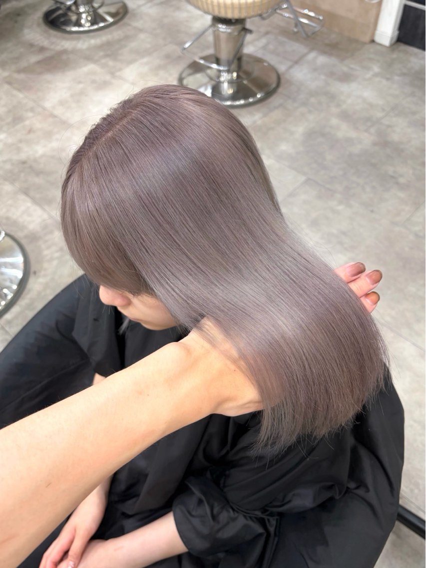 ミディアム カット ヘアカラー トリートメント 廣庭 勇人のヘアスタイル