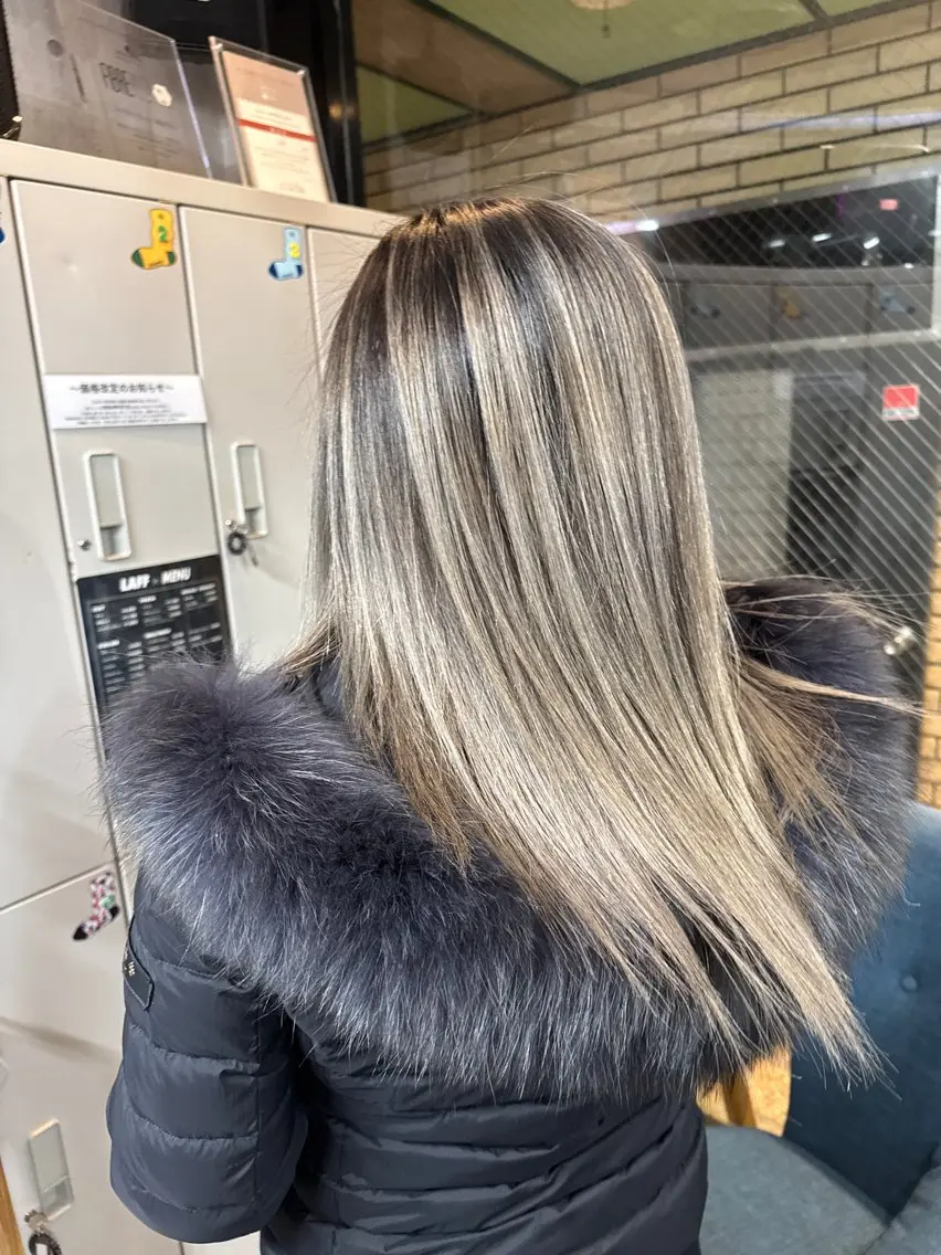 Balayage🩶の写真