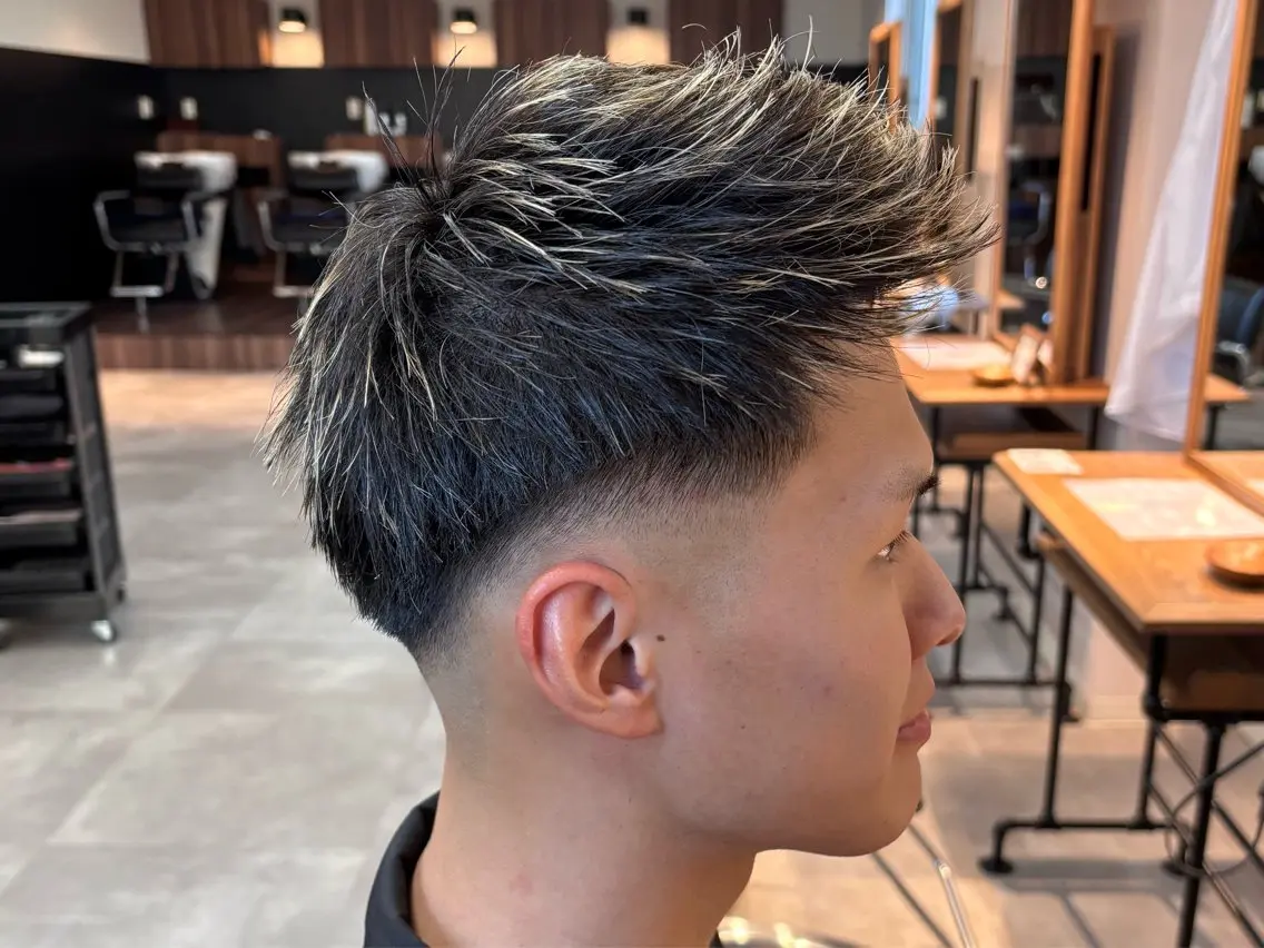 ショート メンズ フェードカット 刈り上げ 🔥フェードカット/ パーマ特化🔥/森のヘアスタイル
