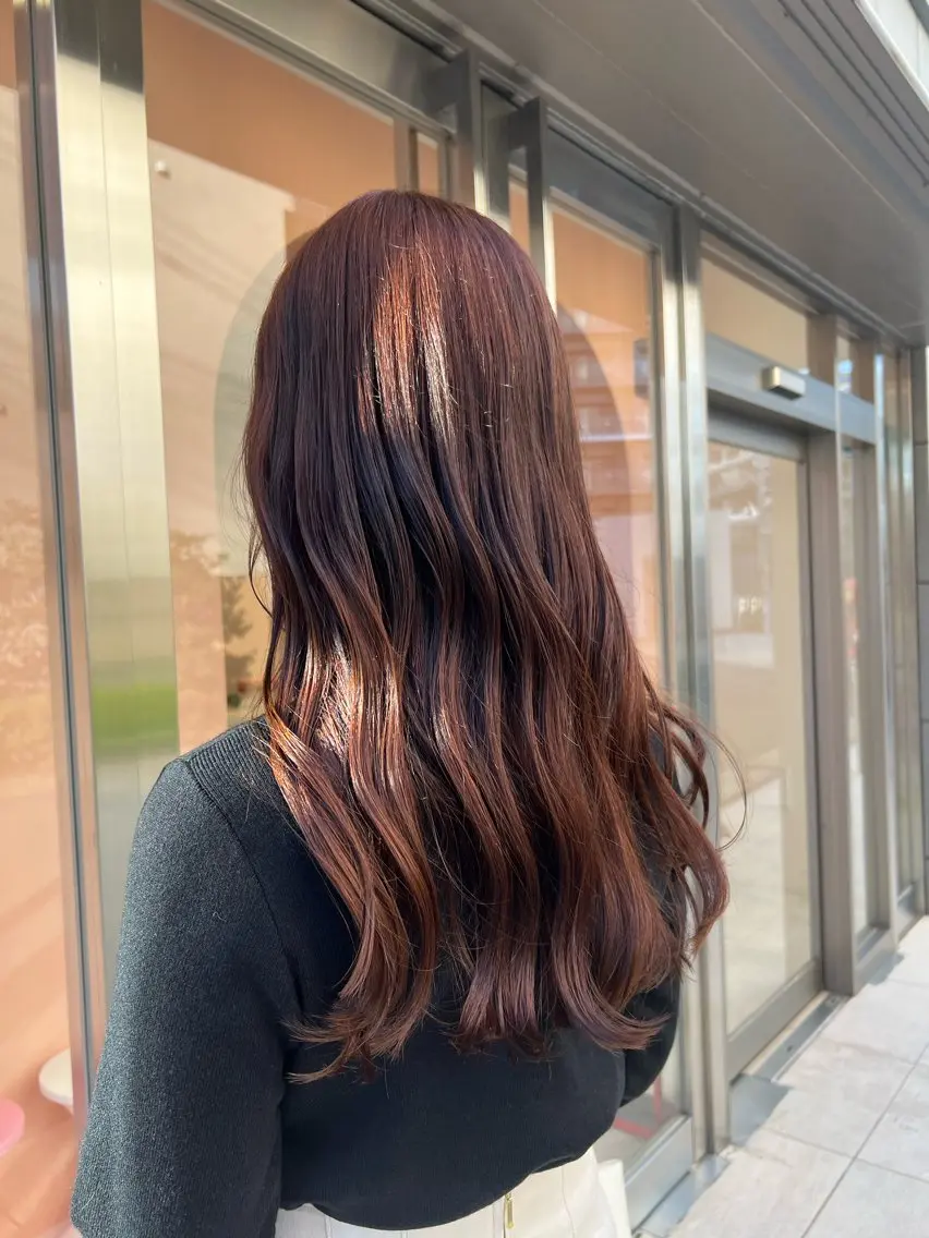 セミロング カット ヘアカラー mizuki ,のヘアスタイル