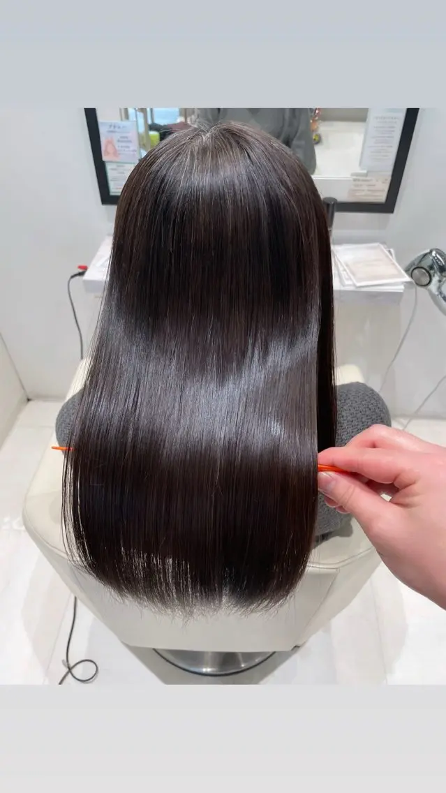 ロング パーマ 縮毛矯正 カット 縮毛矯正 トリートメント k-twoたき✨艶感 カラー／美髪矯正のヘアスタイル