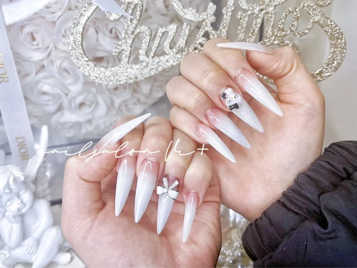 ネイル ハンドネイル ✨Nailsalon Vi+✨のネイルデザイン