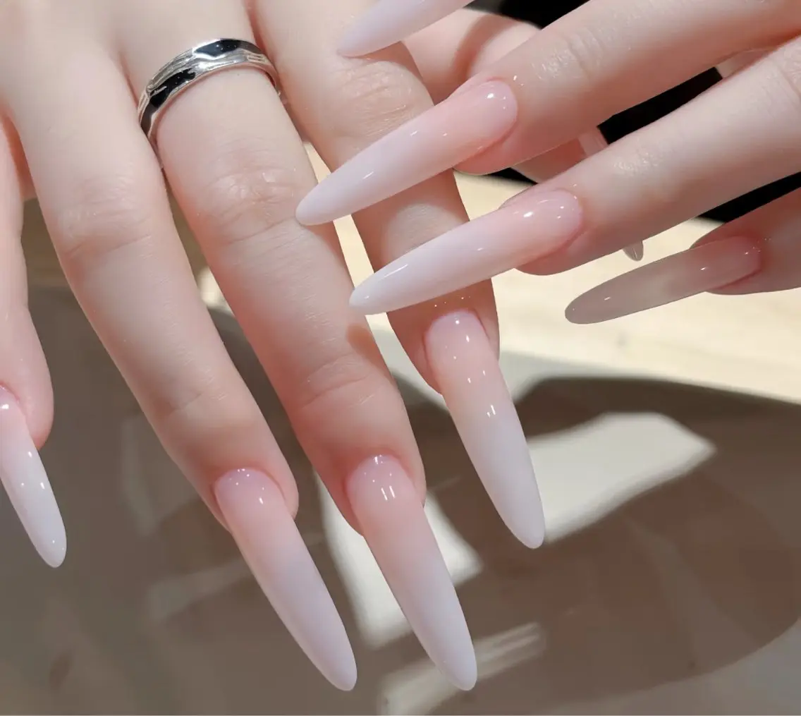 ネイル ハンドネイル 🍑 momo_nailのネイルデザイン