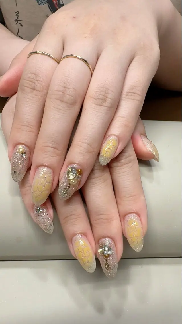ネイル 伊藤 仙奈のネイルデザイン