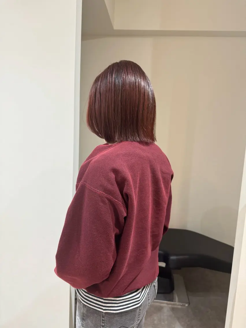 ショート カラー 大人な抜け感レイヤー remi🖤のヘアスタイル