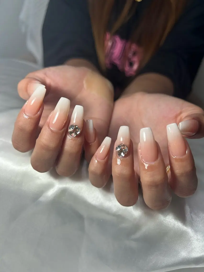 ネイル ハンドネイル nailroom‪ sb‪‪𓈒𓂂𓏸のネイルデザイン