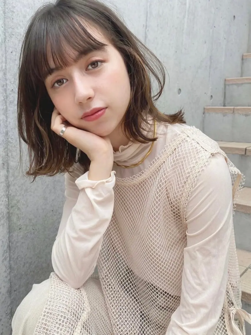 ミディアム ボブ 髪質改善 レイヤーカット 小顔カット 縮毛矯正 鈴木早記 insta →saki_03sのヘアスタイル