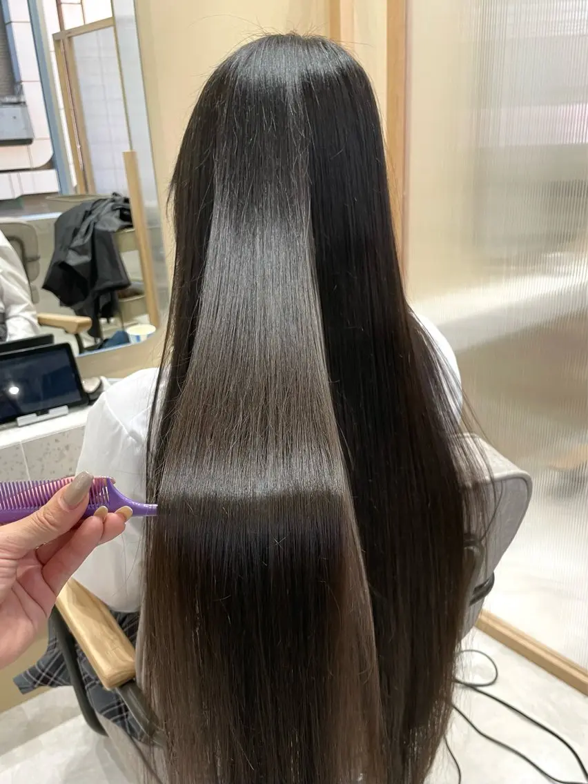 【艶カラー💎＋髪質改善トリートメント💎】圧倒的ツヤでカラー映えする髪に♡の写真
