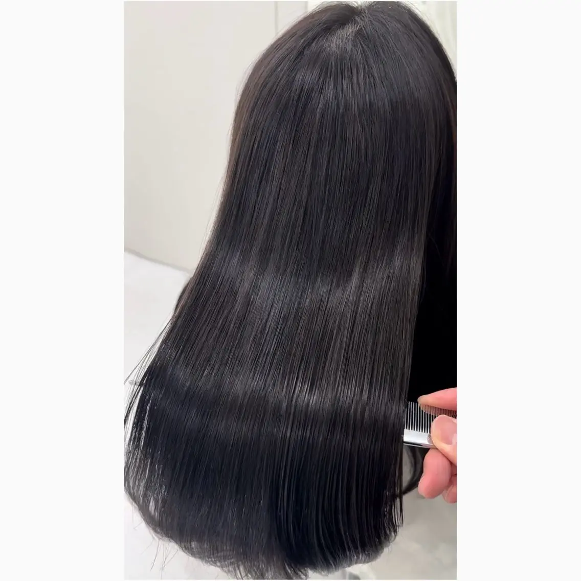 セミロング 縮毛矯正 カット 縮毛矯正 トリートメント MI MOのヘアスタイル