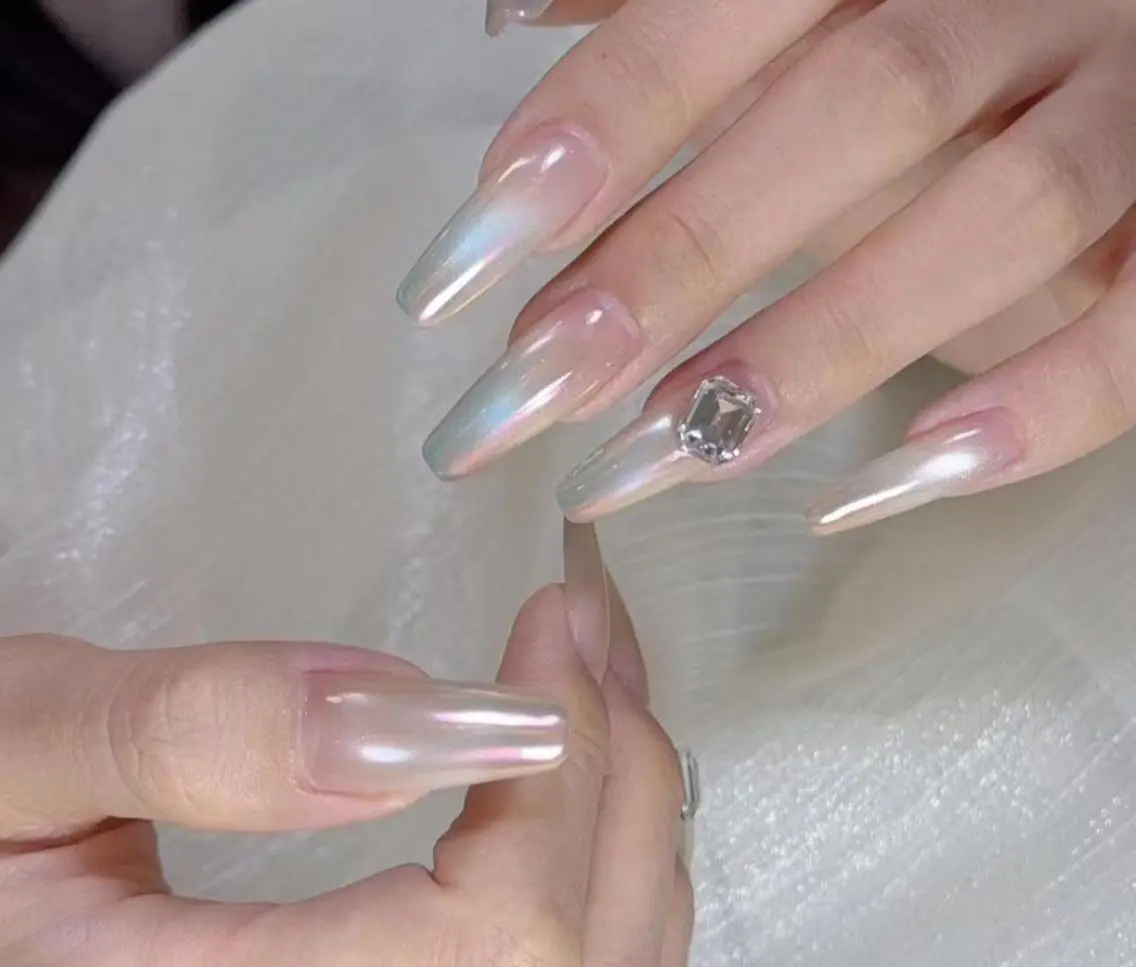 ネイル ハンドネイル エリ🫧 nail池袋東口のネイルデザイン