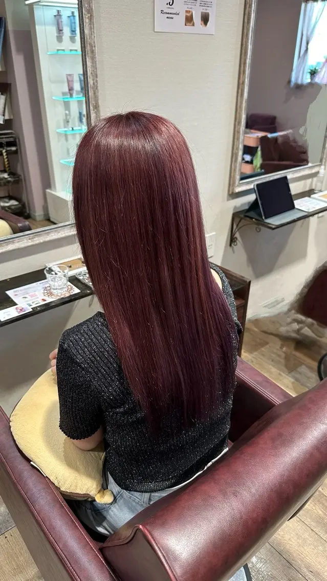 セミロング カラー 柔らかいbeige ￤韓国￤🩰マユ🩰のヘアスタイル