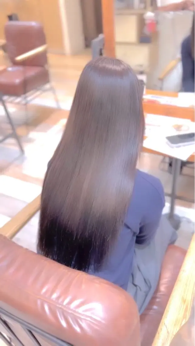 ⭐️カット＋人毛100％エクステ80本⭐️ミニモ学割の写真