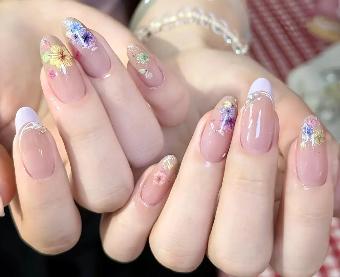 ネイル ハンドネイル ハンドケア 🍑 momo_nailのネイルデザイン
