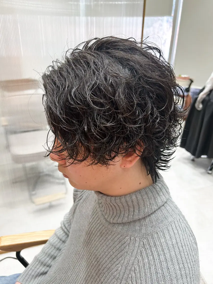 パーマ メンズ メンズパーマ 波巻きパーマ メンズウルフカット ウルフカット カット パーマ トリートメント 🫧艶髪ボブ🫧 チカのヘアスタイル