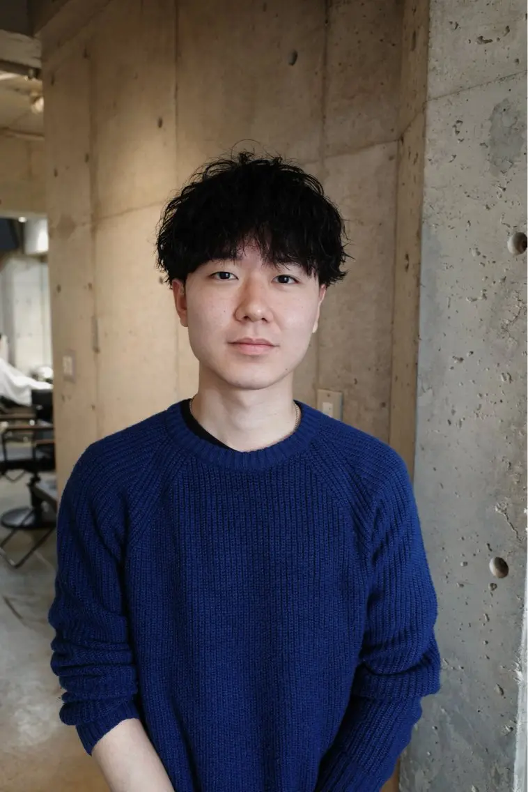 ミディアム ミディアムパーマ 宮崎 恵多のヘアスタイル
