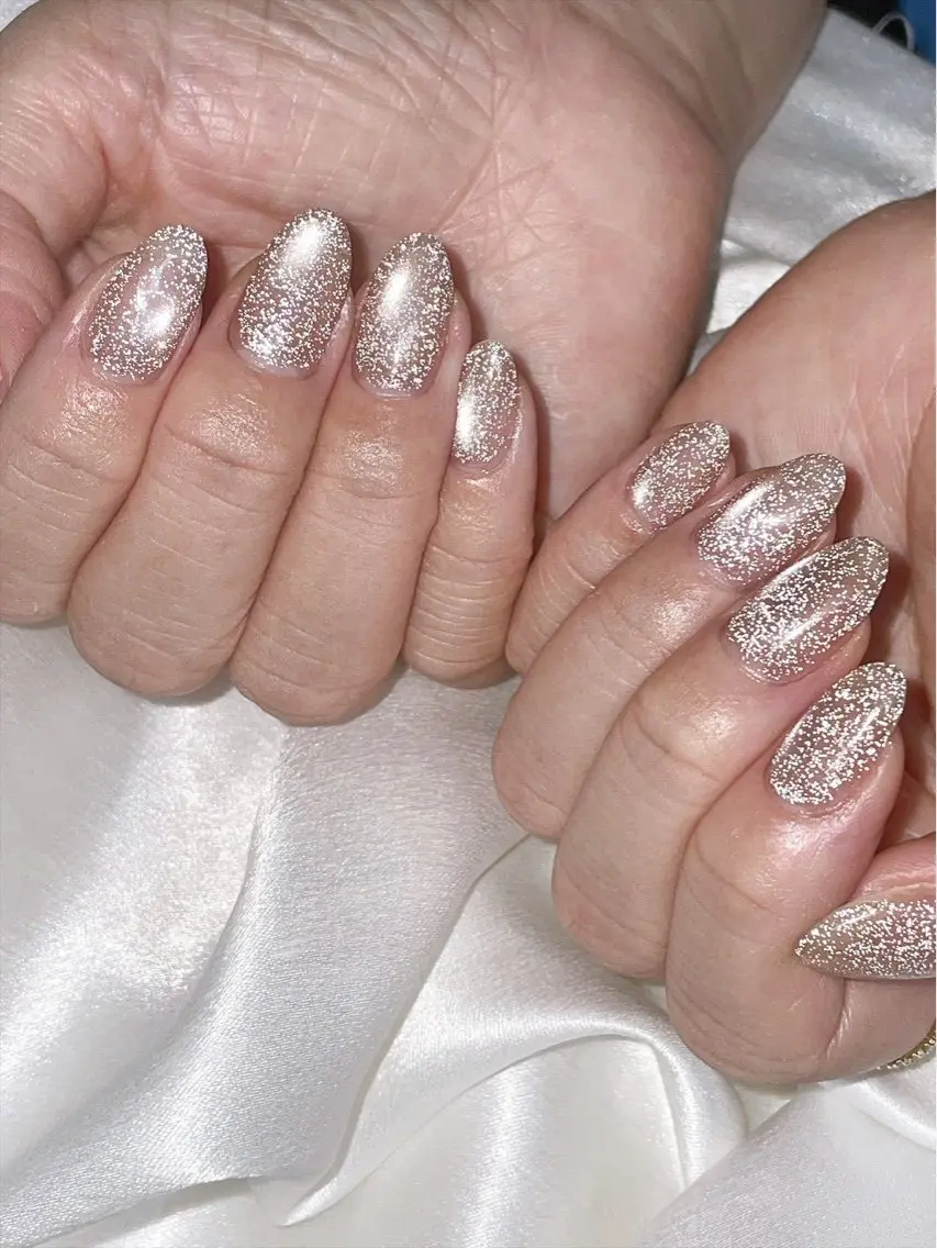 ネイル オーロラネイル フラッシュネイル フラッシュマグ フットネイル フレンチネイル ハンドネイル kiki nail たまプラーザのネイルデザイン