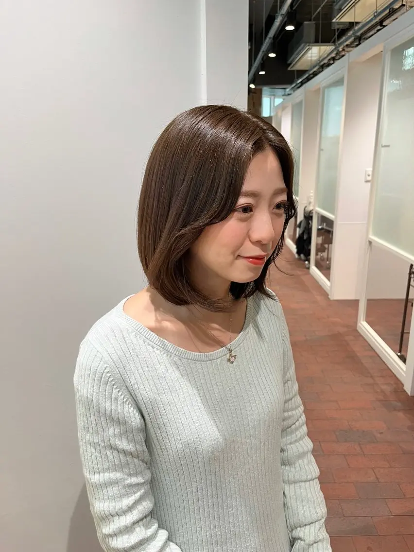 ミディアム カラー ベージュカラー マンツーマン 縮毛矯正/マユコのヘアスタイル