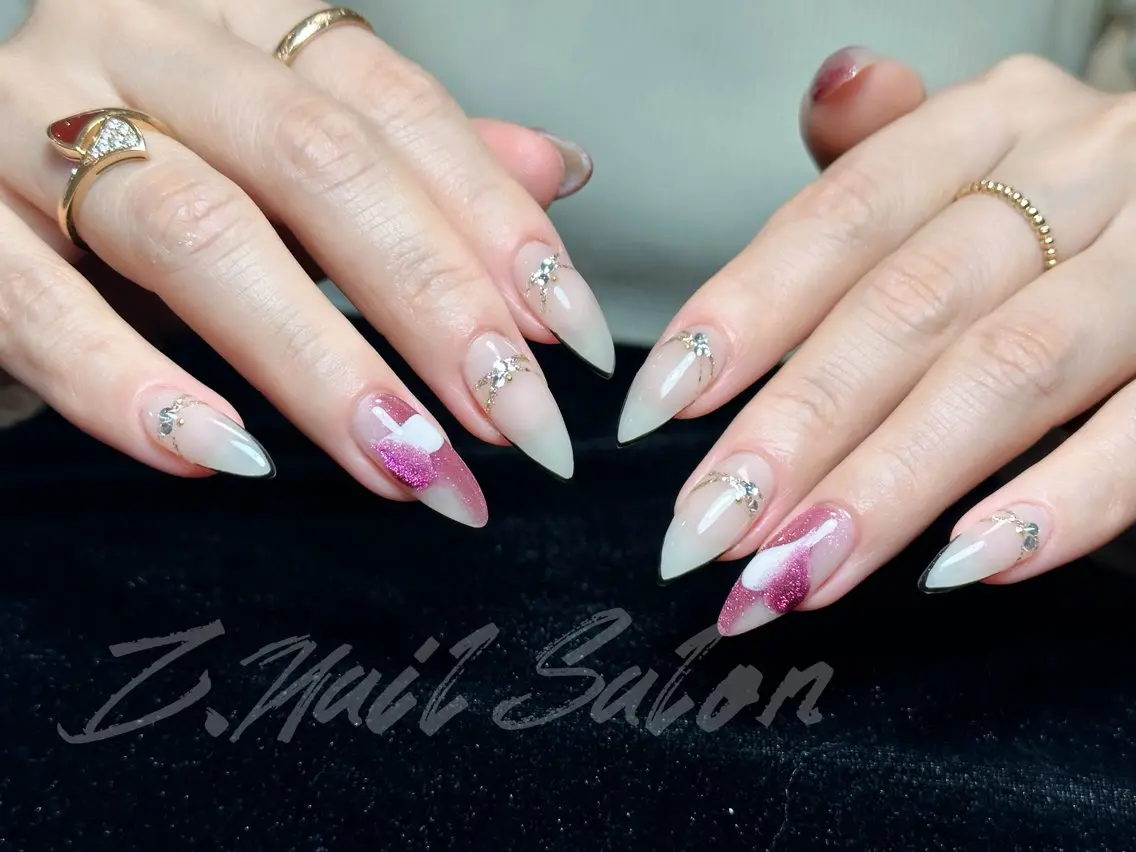 ネイル 長さ出し フットネイル フレンチネイル ジェルネイル ガラスフレンチ Z.Nail Salonのネイルデザイン