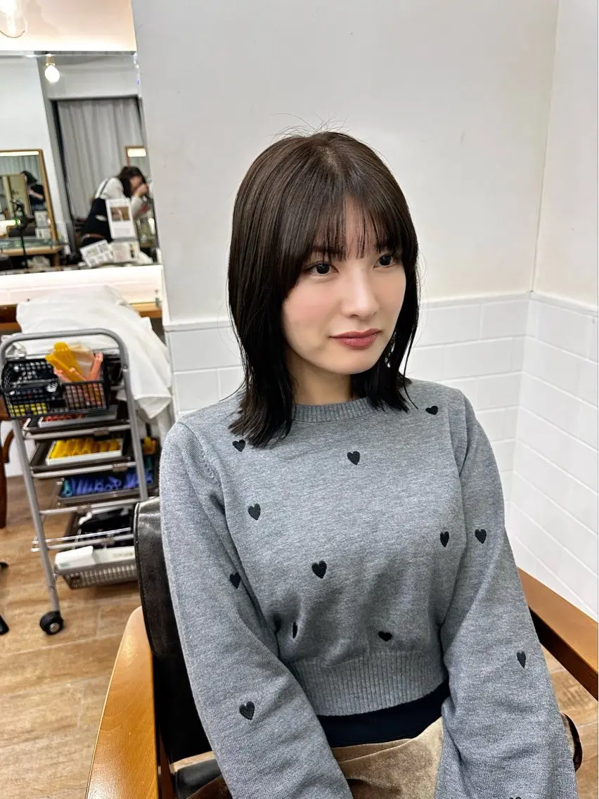 ミディアム カラー パーマ ヘアアレンジ メンズ キッズ レイヤーカット/ 巻ける縮毛矯正のヘアスタイル