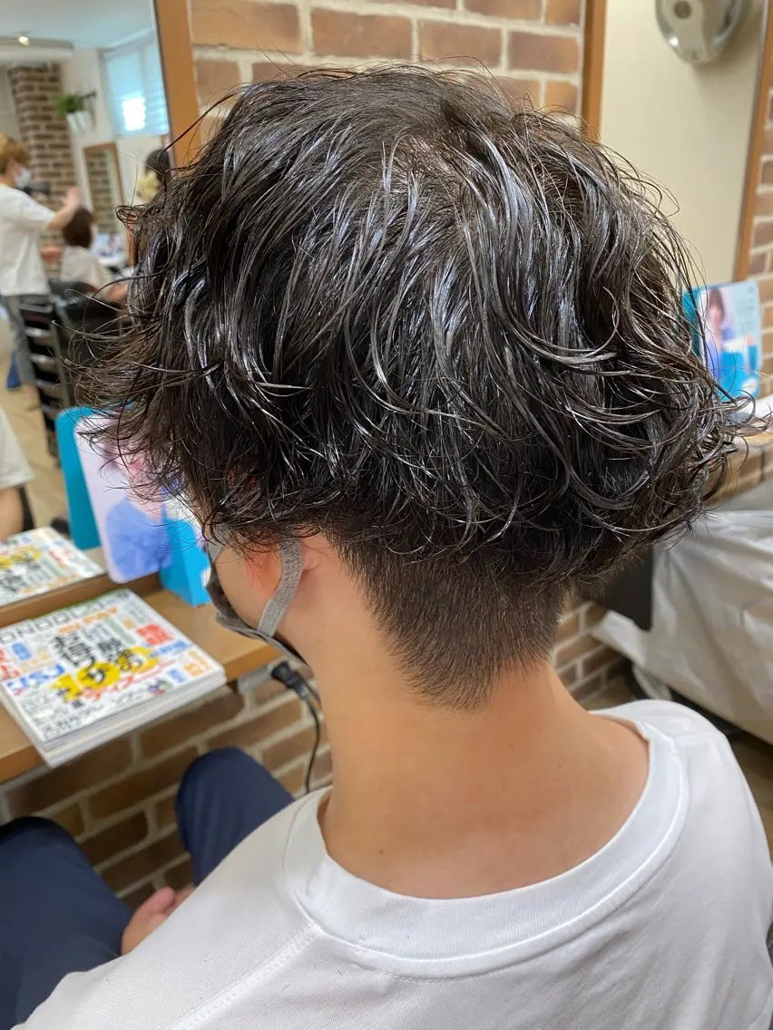 【ツイスパ】カット＋スパイラルパーマ(ツイスト)の写真