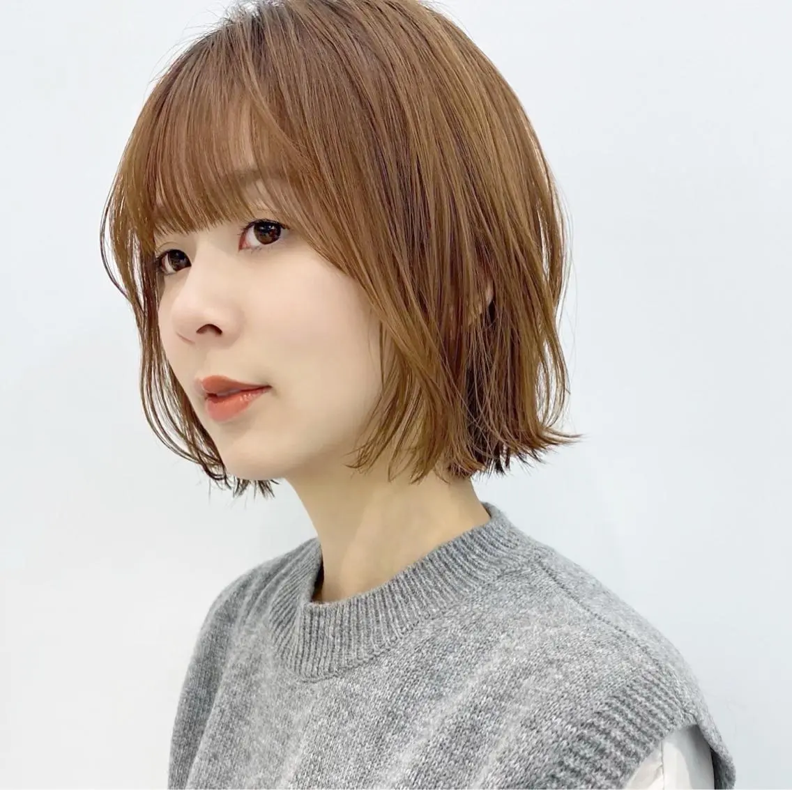 ショート パーマ ヘアアレンジ KONOMI スタイリストのヘアスタイル
