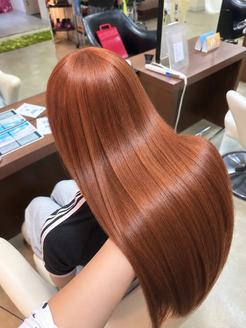 ロング ヘアカラー W_SALON 四条 ブリーチ 髪質改善のヘアスタイル