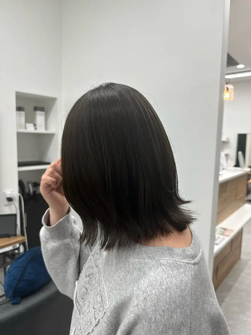 ミディアム カラー 𝘀𝗮𝗲 ⑅*/ 艶髪/ショートボブのヘアスタイル