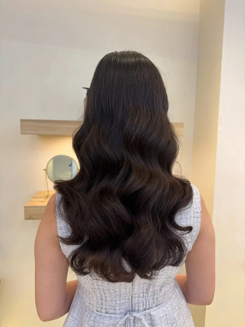 ロング パーマ 🧿パーマ／ レイヤー🧿シュリのヘアスタイル