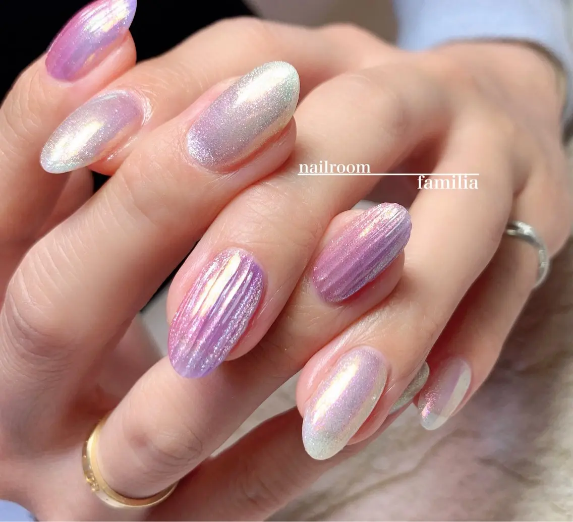 ネイル オーロラネイル マグネットネイル ハンドネイル -nailroom- familiaのネイルデザイン
