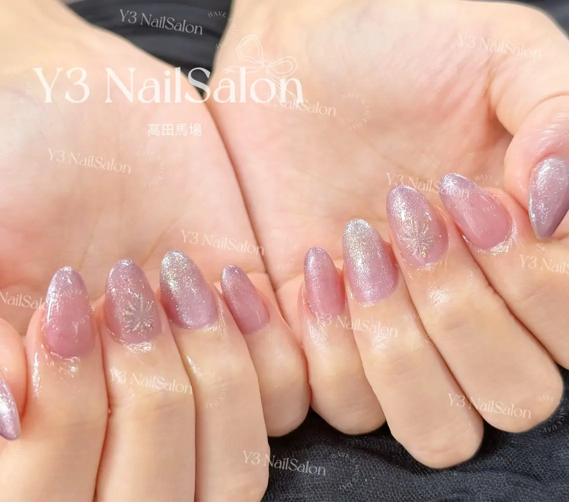 ネイル アートネイル ラメ(グリッター) ピンク シルバー シンプルネイル ハンドネイル Y3 NailSalonのネイルデザイン