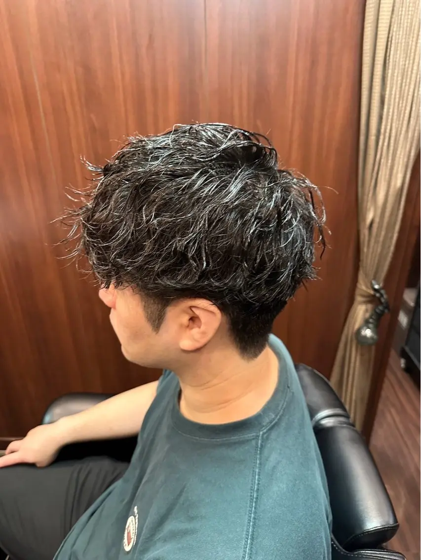 ミディアム パーマ メンズ パーマ 小松 美雄のヘアスタイル