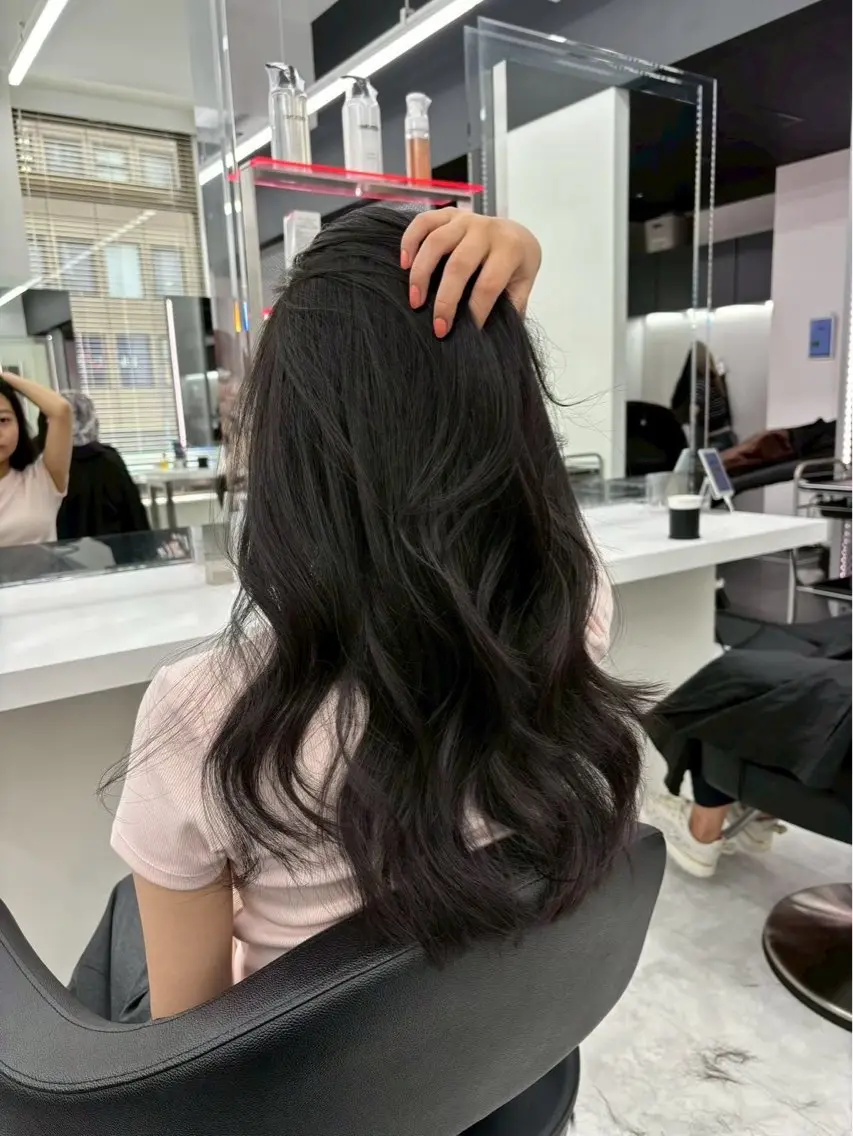 ロング カラー 🤍透明感推しカラー 🤍yui‪💞✨のヘアスタイル
