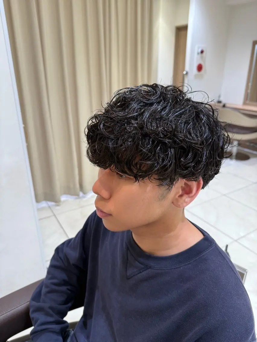 パーマ メンズ メンズパーマ カット パーマ ✨レイヤー/ 透明感カラー✨冨永剛のヘアスタイル