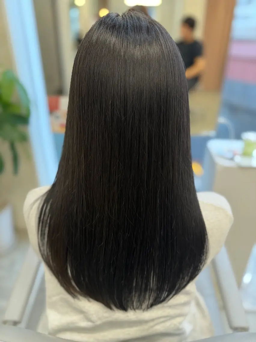【🌀髪のうねりが気になる方🌀】カット+髪質改善ストレート(縮毛矯正)+トリートメントの写真