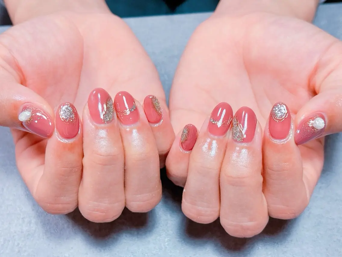 ネイル 桜ネイル ハート マグネットネイル ニュアンスネイル リボン ハンドネイル ハンドケア 💫ゆか_ Nailartistのネイルデザイン