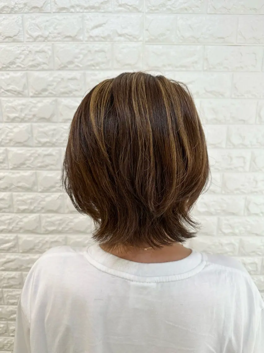 ショート ショートボブ ボブ ハイライト ショートヘア カット ヘアカラー 金沢 広美のヘアスタイル