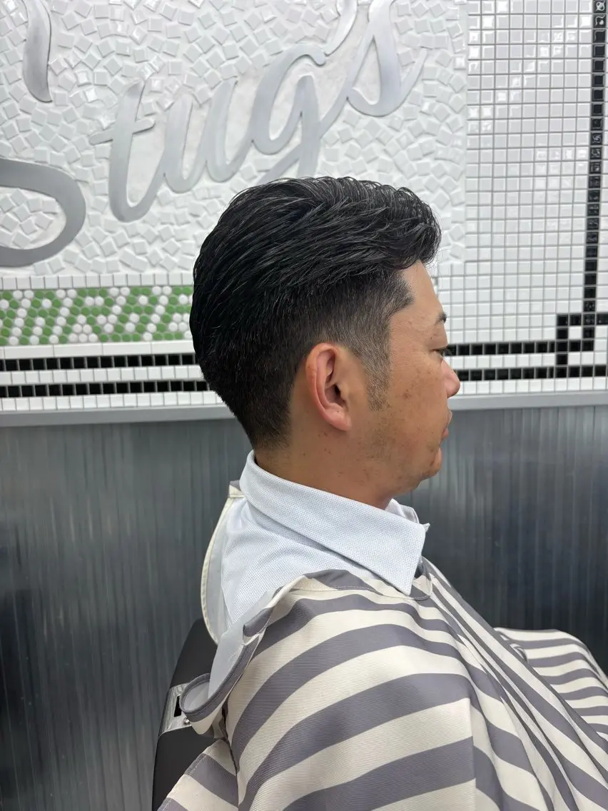 ショート メンズ ビジネス 刈り上げ 小池 一心のヘアスタイル