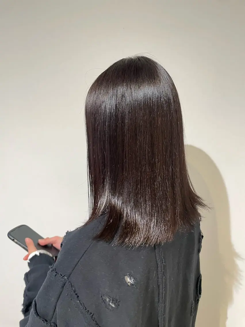 ミディアム カラー 髪質改善 山内 愛可のヘアスタイル