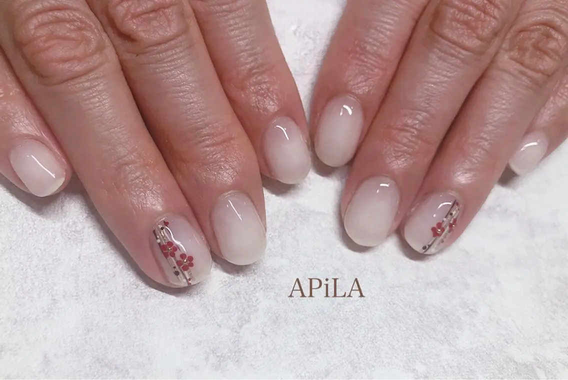 ネイル 持ち込み APiLA 甲斐田のネイルデザイン
